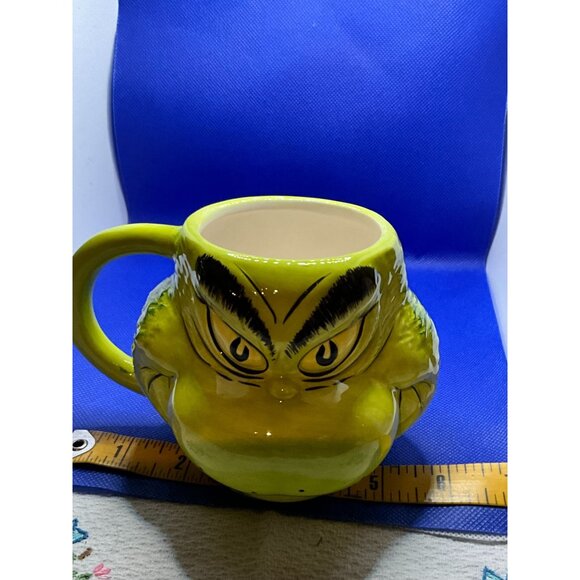 Dr. Seuss The Grinch Mug By Vandor LLC - 16 oz - Quirky Ceramic Cup For Coffee - Picture 3 of 7